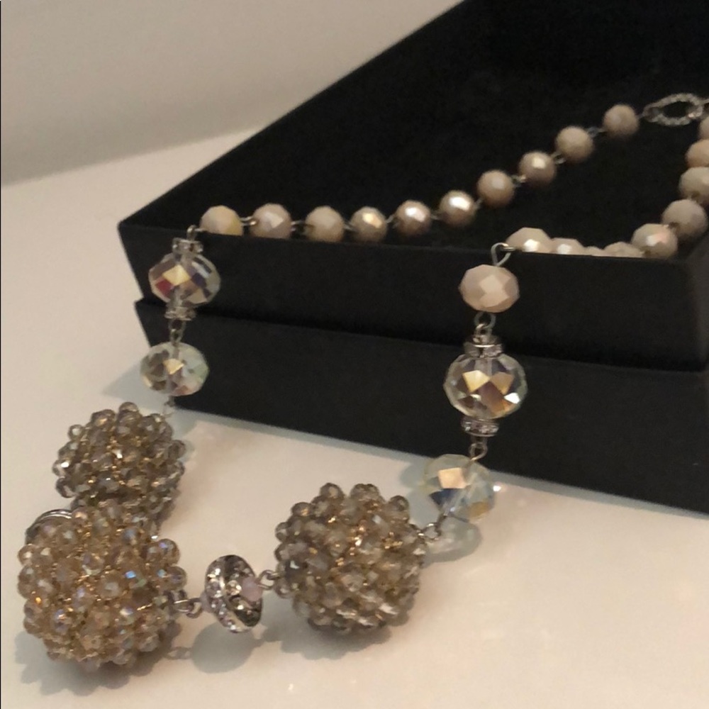 CRYSTAL BALLS FACETED CRYSTAL NECKLACE NWOT